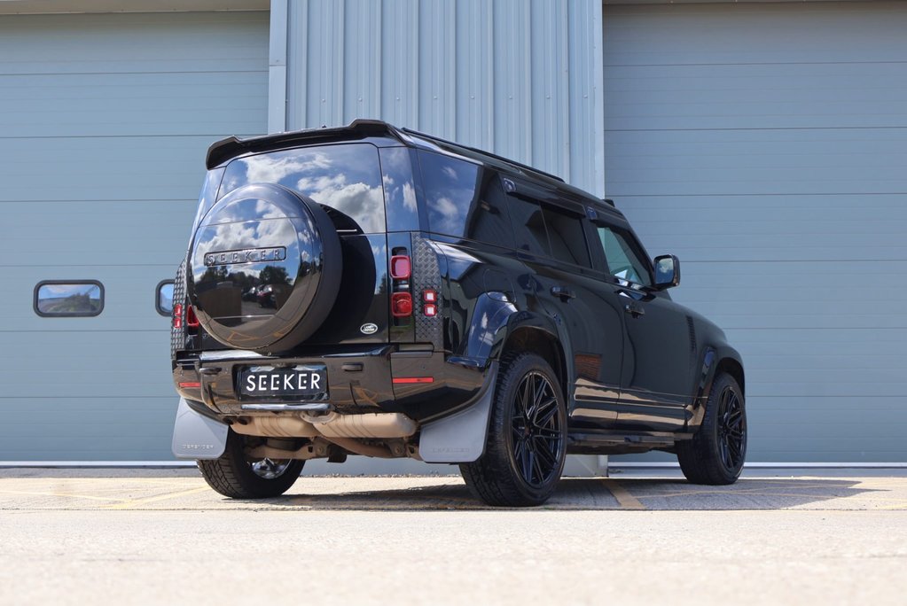 Land Rover Defender 110 D300 HARD TOP X-DYNAMIC HSE MHEV HUGE SPEC STYLED AT SEEKER  10