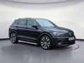 Volkswagen Tiguan 2.0 Tiguan R-Line Tech TSi 4Motion Semi-Auto 4WD 5dr 7