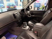 Hyundai SANTA FE 2.2 CRDi Premium Auto 4WD Euro 5 5dr (5 seat) 32