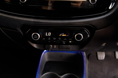 Toyota Aygo X VVT-I EDGE 32