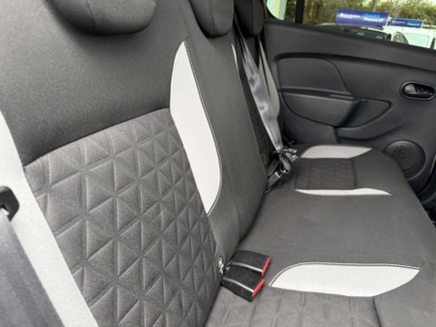 Dacia Sandero Stepway 1.5 dCi Laureate Euro 5 5dr 24