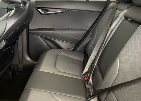 Kia Niro 1.6 GDi '4' HEV 12
