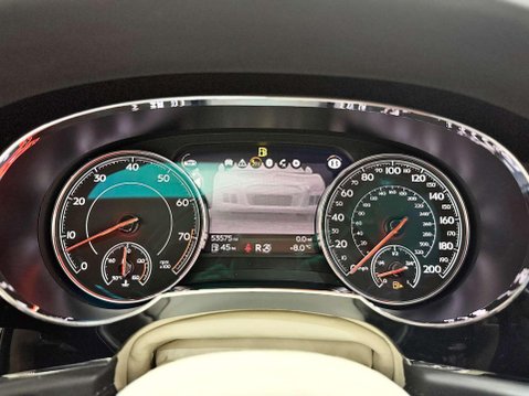 Bentley Bentayga 4.0 V8 SUV 5dr Petrol Auto 4WD Euro 6 (s/s) (550 ps) 32