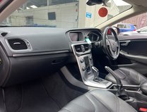 Volvo V40 1.5 T3 GPF Inscription Hatchback 5dr Petrol Auto Euro 6 (s/s) (152 ps) 17