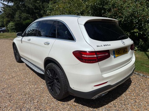 Mercedes-Benz GLC 3.0 GLC350d V6 AMG Line (Premium Plus) G-Tronic 4MATIC Euro 6 (s/s) 5dr 5