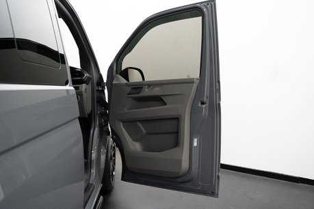 Volkswagen Transporter 2.0 TDI T32 Highline Kombi Double Cab 5dr Diesel DSG FWD SWB Euro 6 (s/s) ( 18