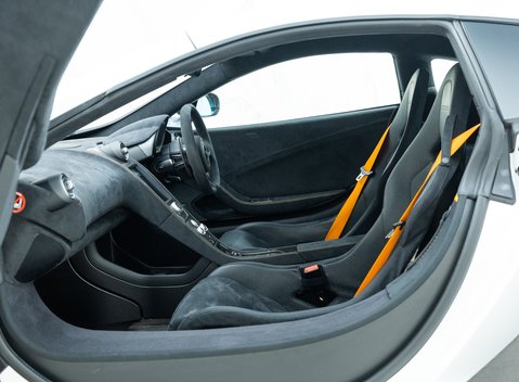 McLaren 675LT 13
