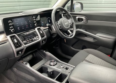 Kia Sorento 1.6 T-GDi HEV '2'  7