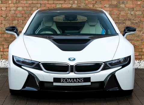 BMW I8 4