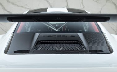Porsche 911 GT2 RS (991) 43
