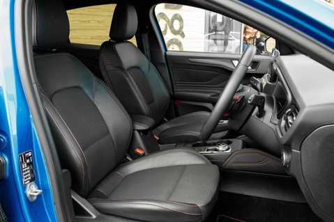 Ford Focus ST-LINE X 31