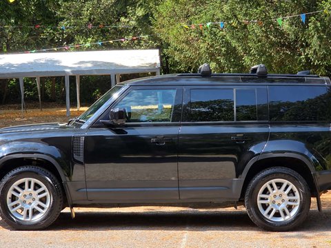 Land Rover Defender 3.0 Defender Hard Top S D MHEV Auto 4WD 5dr 28
