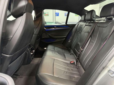 BMW M5 4.4i V8 Competition Saloon 4dr Petrol Steptronic xDrive Euro 6 (s/s) (625 p 48