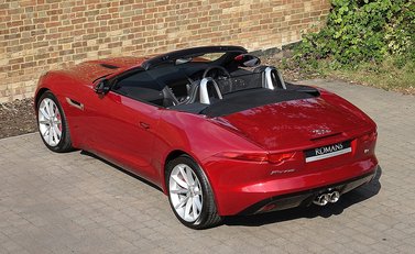 Jaguar F-Type V6 S Convertible 19