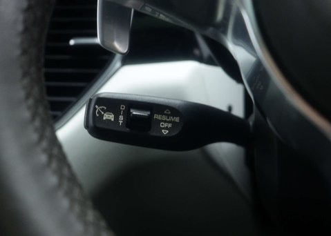 Porsche Macan 3.0 Macan S Semi-Auto 4WD 5dr 43