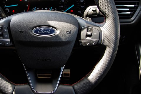 Ford Focus ST-LINE 20