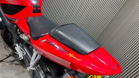 Honda CBR 2001 ONLY 17K VERY CLEAN SPORTS BIKE 600CC PROJECT BIKE 9