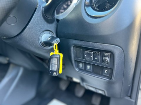 Nissan Juke ACENTA PREMIUM DCI 40