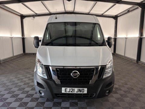 Nissan NV400 2.3 dCi 35 Tekna FWD L3 H2 Euro 6 5dr 30