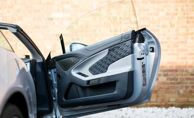 Aston Martin Zagato Vanquish Volante 19