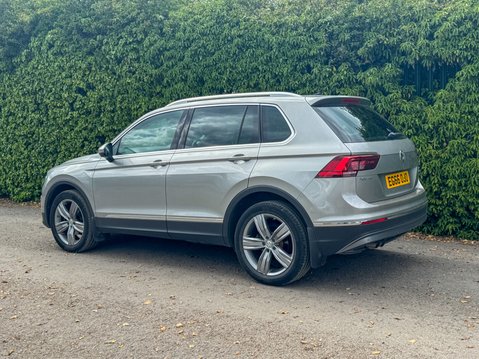 Volkswagen Tiguan 2.0 TDI BlueMotion Tech SEL SUV 5dr Diesel DSG 4Motion Euro 6 (s/s) (150 ps 30