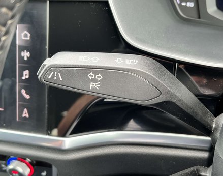 Audi Q3 1.5 Q3 S Line 35 TFSI Semi-Auto 5dr 62