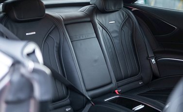 Mercedes-Benz S Class S63 Coupe 26