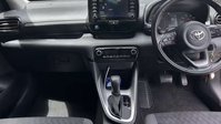 Toyota Yaris 1.5 VVT-h Icon Hatchback 5dr Petrol Hybrid E-CVT Euro 6 (s/s) (116 ps) 25
