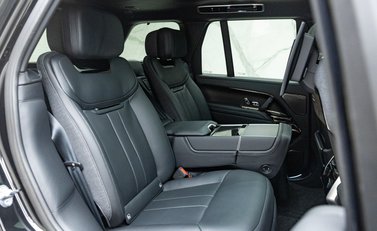 Land Rover Range Rover P615 SV 39