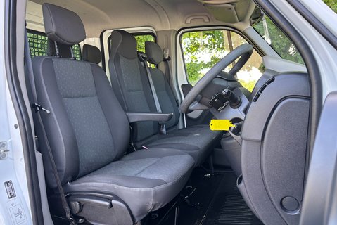 Vauxhall Movano F3500 L3 H1 125 ps Cdti Crew Cab Dropside with Tail Lift - Air Con 4