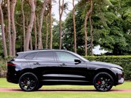 Jaguar F-Pace R-DYNAMIC HSE BLACK 90TH ANNIVERSARY EDITION 23
