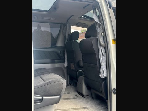 Toyota Alphard Sunroof 8 Seater 55
