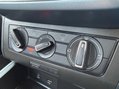 SEAT Arona TDI SE 1 OWNER 23