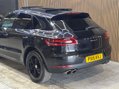 Porsche Macan 3.0 Macan S D Semi-Auto 4WD 5dr 34