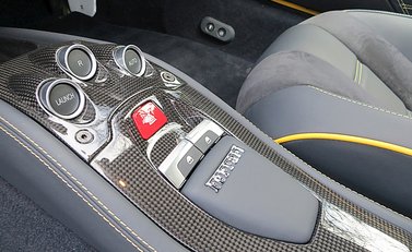 Ferrari 458 Italia 13