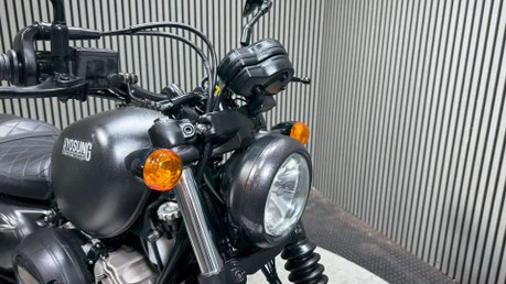Hyosung GV AQUILA 2023 ONLY 506 MILES 125CC CRUISER BIKE LONG MOT 22