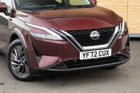 Nissan Qashqai DIG-T ACENTA PREMIUM MHEV 10