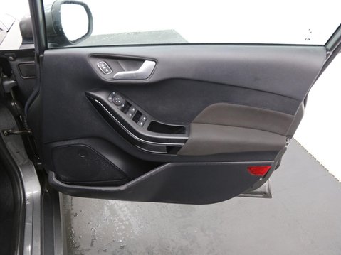 Ford Fiesta 1.0T EcoBoost MHEV ST-Line DCT Euro 6 (s/s) 5dr 19