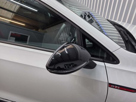 Volkswagen Golf 2.0 TSI GTI Clubsport 45 Hatchback 5dr Petrol DSG Euro 6 (s/s) (300 ps) 26