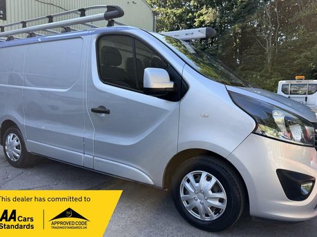 Vauxhall Vivaro 1.6 CDTi 2700 BiTurbo ecoFLEX Sportive L1 H1 Euro 5 (s/s) 5dr