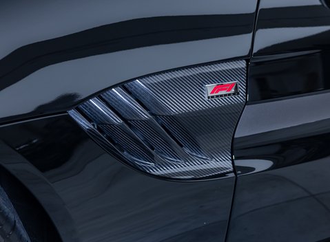 Aston Martin Vantage F1 EDITION 37