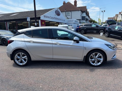 Vauxhall Astra 1.4T SRI NAV 8