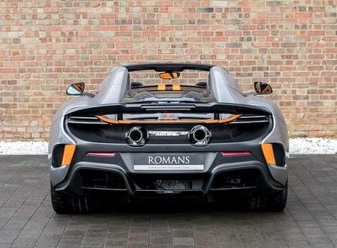 McLaren 675LT Spider 7