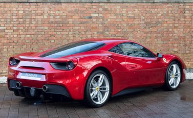 Ferrari 488 GTB 7