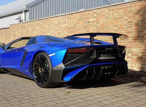 Lamborghini Aventador SV Roadster 22