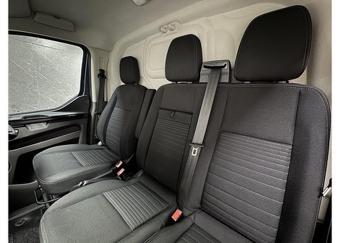 Ford Transit Custom 2.0 280 EcoBlue Limited Panel Van 5dr Diesel Manual L1 H1 Euro 6 (s/s) (130 44