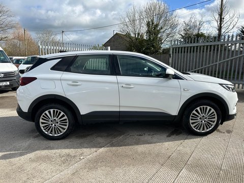 Vauxhall Grandland X 1.5 Turbo D Business Edition Nav SUV 5dr Diesel Manual Euro 6 (s/s) (130 ps 5