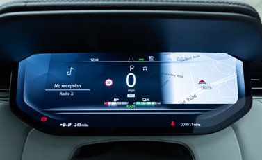 Land Rover Range Rover Sport P550e Autobiography 14