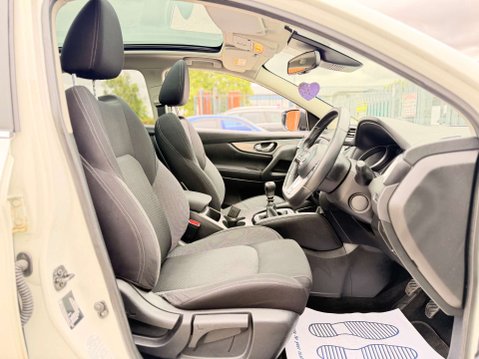 Nissan Qashqai 1.5 Qashqai N-Connecta dCi 5dr 14