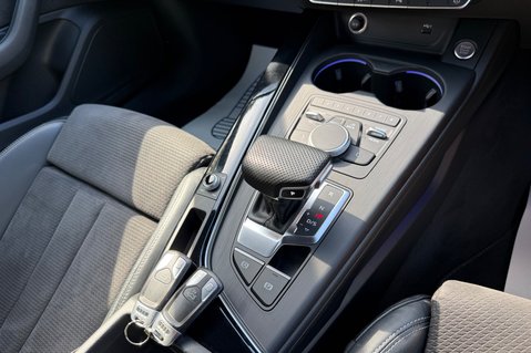 Audi A4 TFSI BLACK EDITION MHEV- APPLE CAR PLAY - REVERSE CAMERA 10